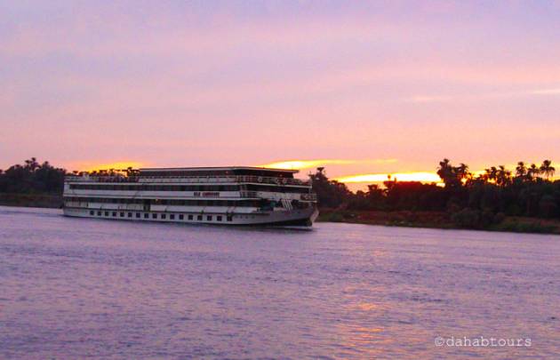 Nilkreuzfahrt Luxor Assuan Luxor