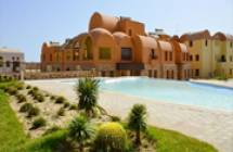 Rohanou Beach Resort 