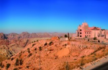 Mövenpick Nabatean Castle