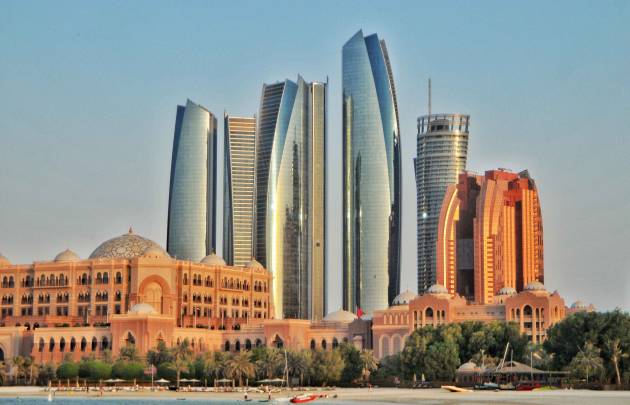 Stadtrundfahrt in Abu Dhabi